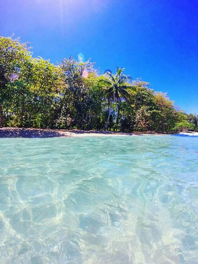 ホテルPoshtel Kanwolaba Puerto Viejo de Talamanca エクステリア 写真